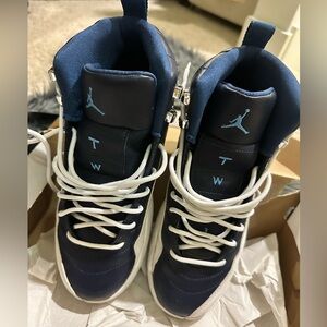 Air Jordan retro 12